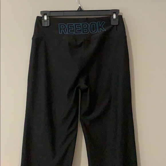 REEBOK Yoga/Athletic Pants LIKE NEW Size Small